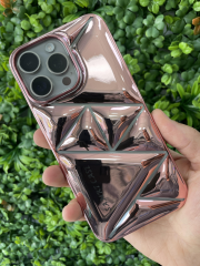 15 Pro Max Pembe Desenli Parlak Kılıf