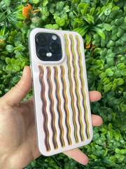 iPhone 14 Pro Max Uyumlu Dalgalı Renkli Kabartmalı Transparan Kılıf