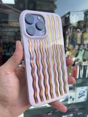 iPhone 14 Pro Max Uyumlu Dalgalı Renkli Kabartmalı Transparan Kılıf