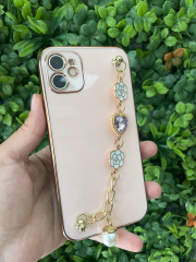iPhone 11 Uyumlu Taşlı Tutamaçlı Pembe Renk Kılıf