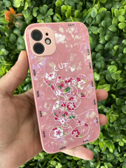 iPhone 11 Desenli Pembe Yanları Slikon KILIF