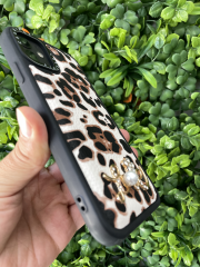 iPhone 11 Taşlı Desenli Kılıf
