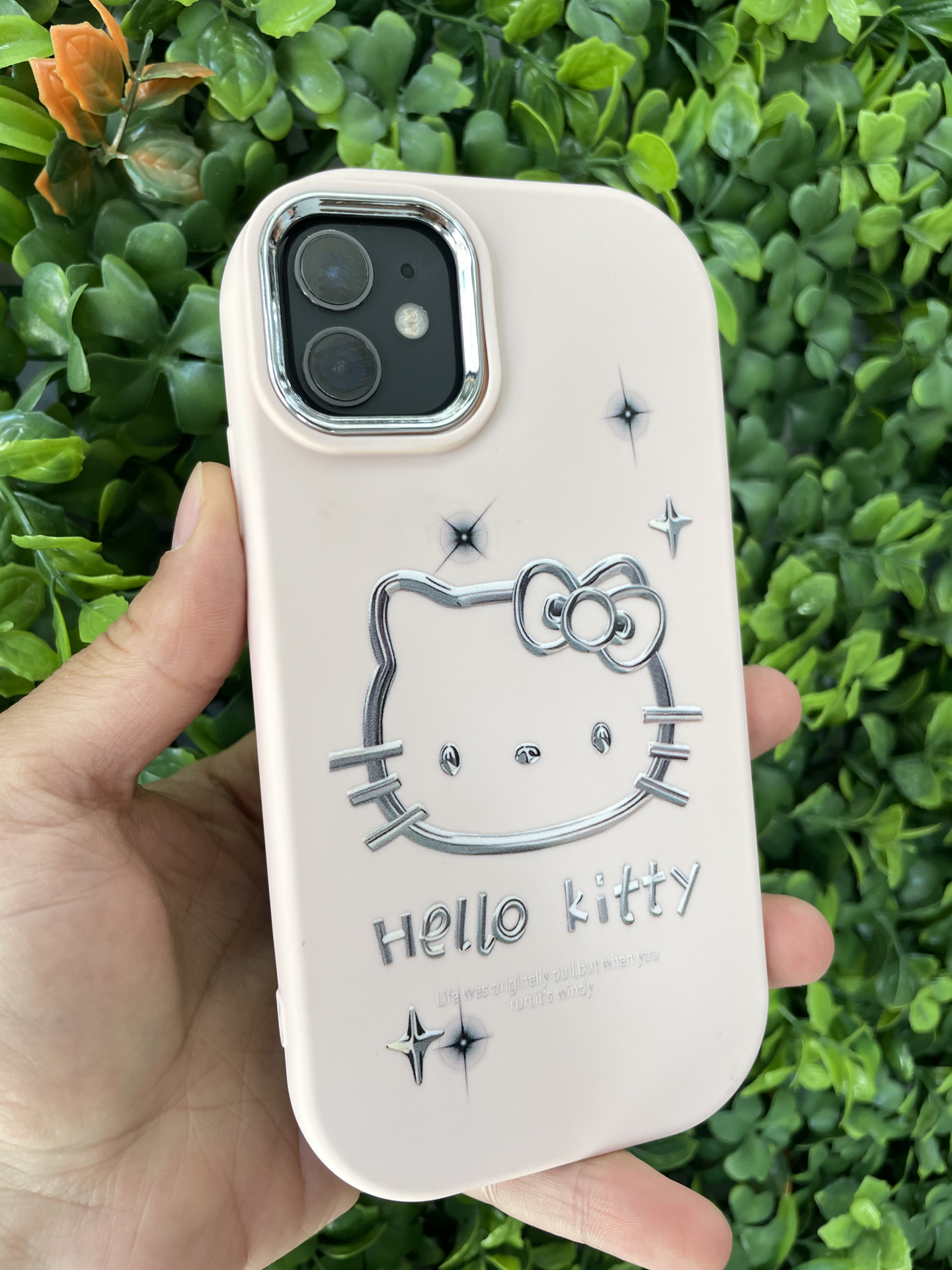 iPhone 11 Hello Kitty Gri Pembe Slikon Kılıf