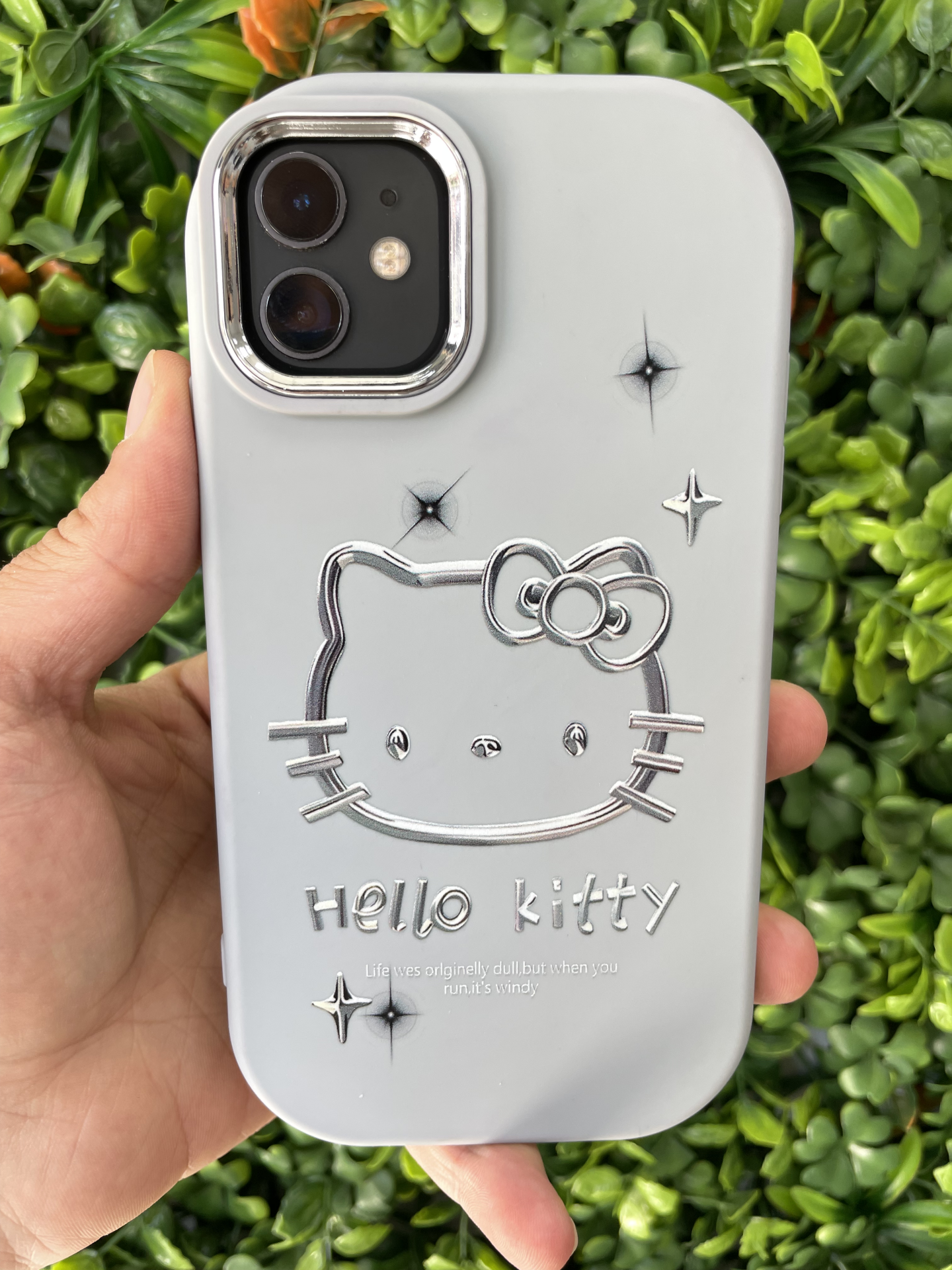 iPhone 11 Hello Kitty Gri Slikon Kılıf