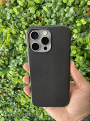 iPhone 15 Pro Max Deri Logolu Kılıf Siyah Renk
