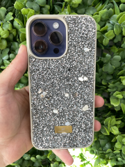 iPhone 14 Pro Max Uyumlu Küçük Taşları Olan SW Beyaz Kılıf