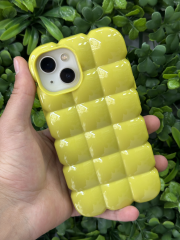 iPhone 13-14 Uyumlu 3D Dalgalı Dilimli Puf Şişkin Kamera Çıkıntılı Kılıf
