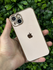 iPhone 13-14 Logolu Yumuşak Kılıf Gold Renk Kamera Korumalı