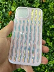Apple iPhone 13 - 14 Uyumlu Dalgalı Renkli Kabartmalı Transparan Kılıf