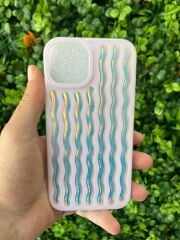 Apple iPhone 13 - 14 Uyumlu Dalgalı Renkli Kabartmalı Transparan Kılıf