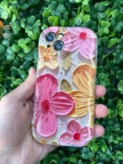 iPhone 13 - 14 Uyumlu Çiçek Baskılı Yanları Şiş Üstün Korumalı Kılıf