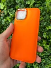 iPhone 13 - 14 Uyumlu Slikon Turuncu Puf Kılıf