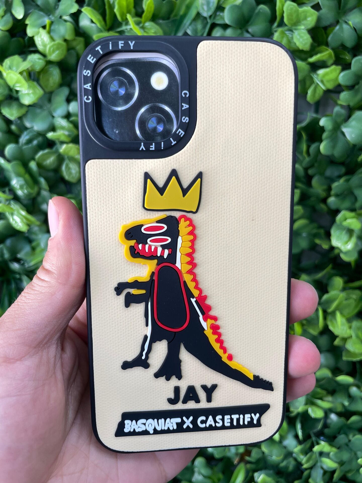 iPhone 13 - 14 Uyumlu Desenli 3D Kabartmalı Kılıf