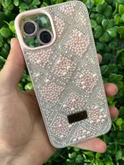 iPhone 14 Uyumlu Taşlı Lens Koruması ile Birlikte Pembe Taşlı Kılıf