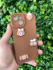 iPhone 13 - 14 Uyumlu Desenli 3D Kabartmalı Trend Kılıf Kamera Korumalı