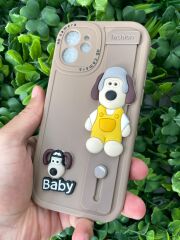 iPhone 12 Uyumlu Ayıcıklı 3D Baskılı Tutamaçlı Kılıf Kahverengi