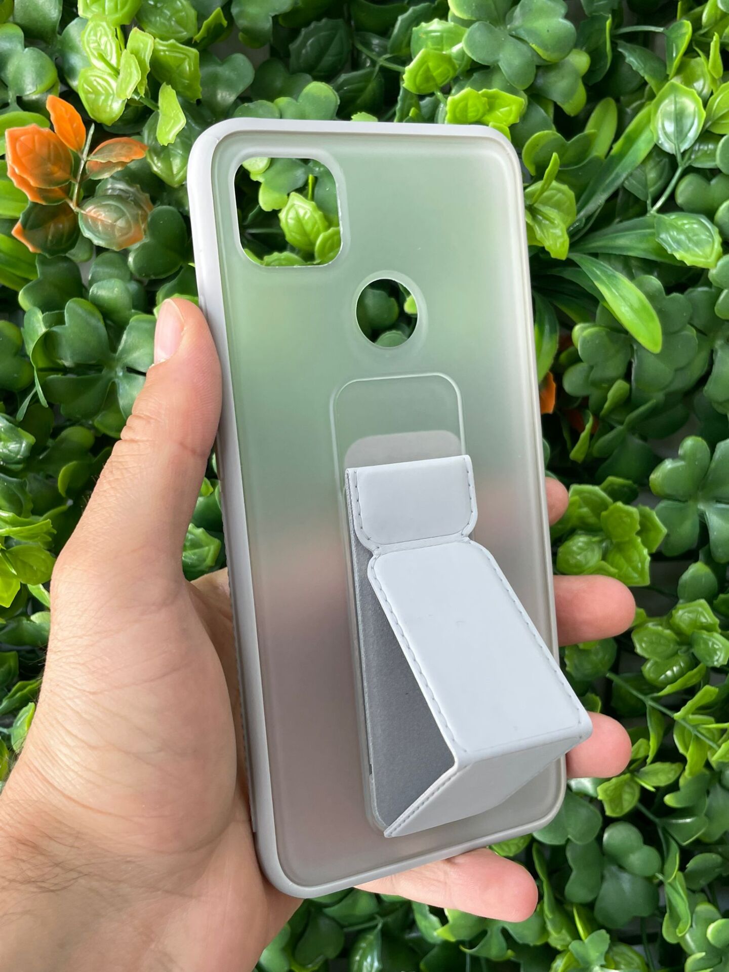 Redmi 9C - 10A Uyumlu Gri Şeffaf Tutamaçlı Stand Olabilen Kılıf