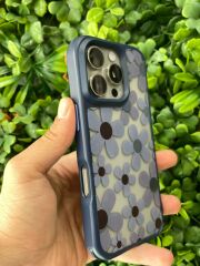 iPhone 16 Pro Uyumlu Papatya Desenli Mavi Kılıf Kenar ve Kamera Korumalı