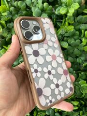 iPhone 16 Pro Uyumlu Papatya Desenli Çöl Titanyum Rengiyle Birebir Uyumlu Kılıf Kamera Korumalı