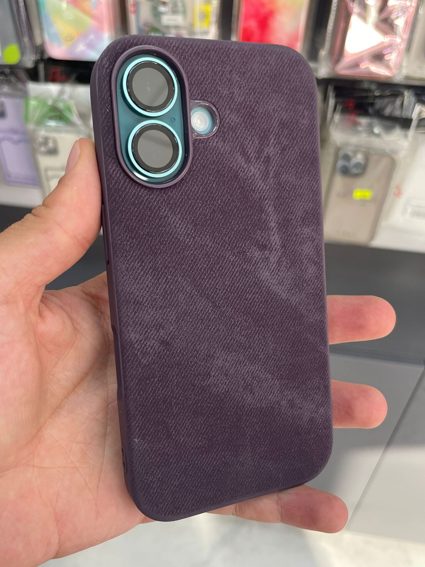iPhone 16 Uyumlu Arkası Kadife içi Süet  Yanlar Slikon Kılıf Bordo Renk