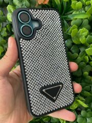 iPhone 16 Plus Uyumlu Siyah Parlak Taşlı Kılıf – Kamera Korumalı, Lüks Süet İç Kaplama