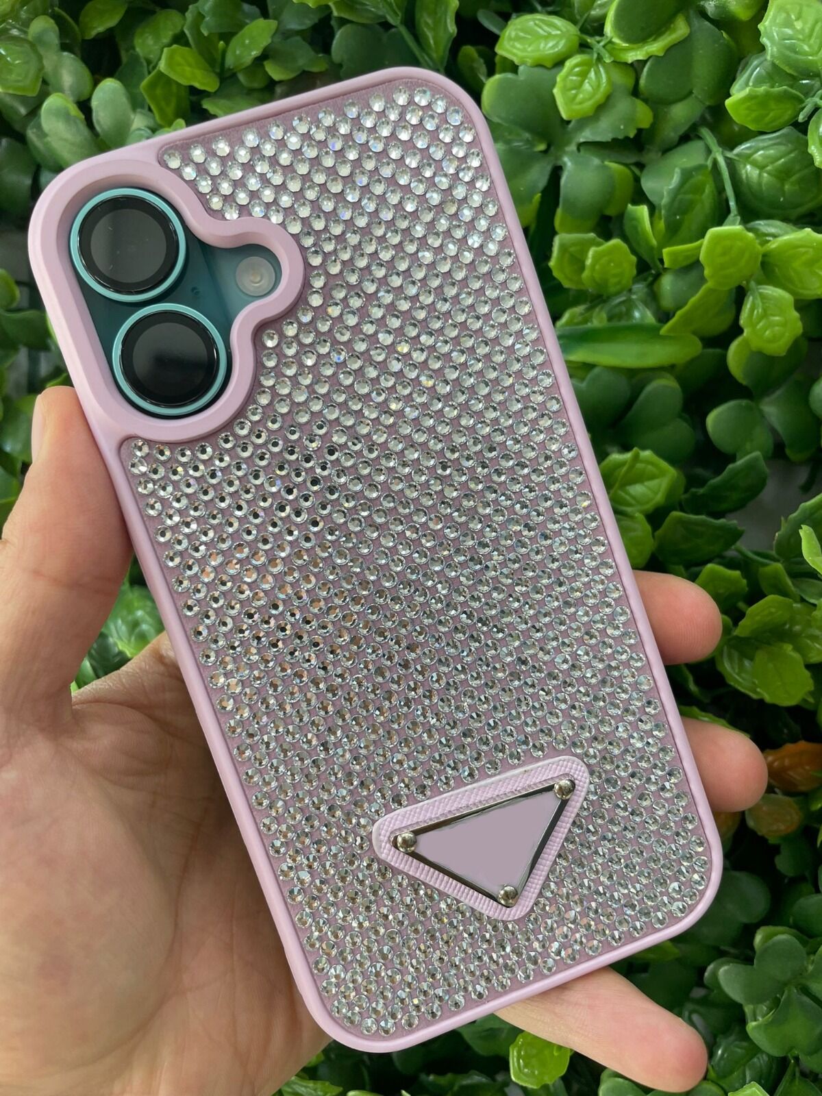 iPhone 16 Plus Uyumlu Pembe Parlak Taşlı Kılıf – Kamera Korumalı, Lüks Süet İç Kaplama