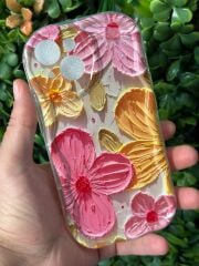 iPhone 15 Uyumlu Kamera Korumalı Yanları Slikon Çiçek Desenli Kılıf