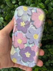 iPhone 15 Uyumlu Kamera Korumalı Yanları Slikon Çiçek Desenli Kılıf mor