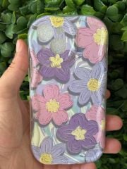 iPhone 15 Uyumlu Kamera Korumalı Yanları Slikon Çiçek Desenli Kılıf mor