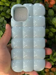 iPhone 15 Uyumlu Mavi Renk Baklava Desenli Şişkin Kılıf