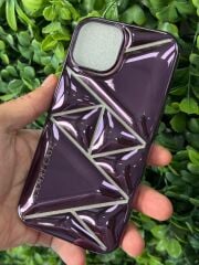 iPhone 15 Uyumlu Mor Renk Parlak Kılıf Baklava Desenli Şık Tasarım Kamera Korumalı