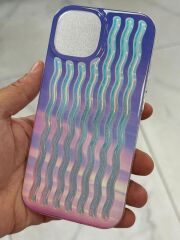 Apple iPhone 15 Uyumlu Dalgalı Renkli Kabartmalı Transparan Kılıf