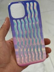 Apple iPhone 15 Uyumlu Dalgalı Renkli Kabartmalı Transparan Kılıf