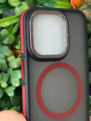 Apple iPhone 15 Pro Uyumlu Kırmızı Çizgili Siyah Slikon Koruması Yüksek Kılıf