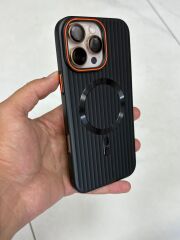 iPhone 16 Pro Max Uyumlu – Magsafe Destekli, Sert Siyah Kılıf
