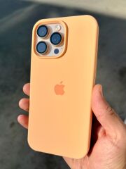 iPhone 16 Pro Max Logolu Magsafe Kılıf – Çöl Titanyum Rengine Uyumlu, Şık ve Koruyucu